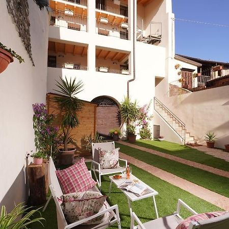 Apartments Villa Bougainville 圣菲利斯·德尔·贝纳茨 外观 照片