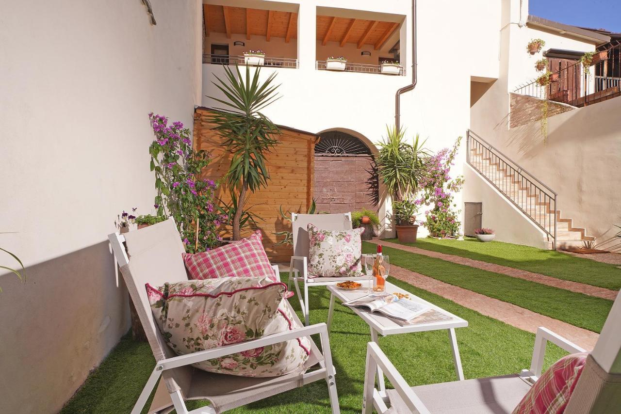 Apartments Villa Bougainville 圣菲利斯·德尔·贝纳茨 外观 照片